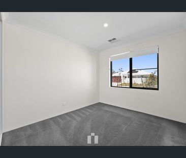 Treeby Living at its Best - Photo 6