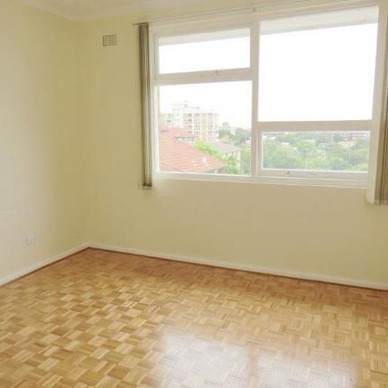 SUN BATHED GENEROUSLY PROPORTIONED IN PREMIER LOCATION! - Photo 2