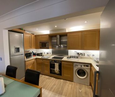 4 Bed Penthouse, Kings Hall, B13 - Photo 5