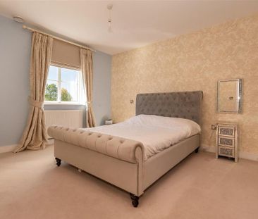 5 bedroom detached house to rent - Photo 5