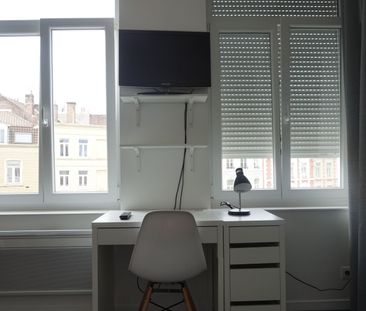 Location Appartement 1 pièce 18m² LILLE 59000 - Photo 2