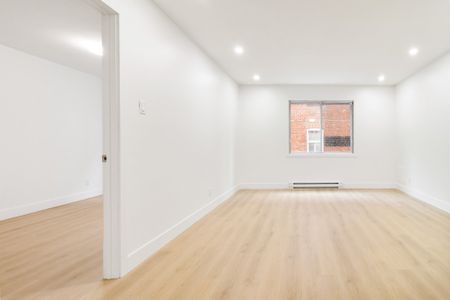 7220 Av. De Chateaubriand, #15 - Photo 5