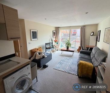 1 bedroom flat to rent - Photo 1