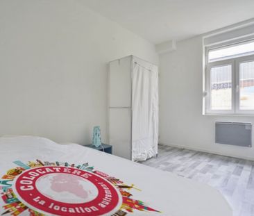 Anatole France Roommate 5 Bedrooms at Ronchin - Photo 3