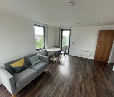 2 bedroom flat to rent - Photo 4