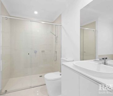 2/44 Rogers Parade West Everton Park - Photo 4