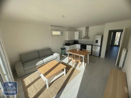 Appartement à louer 3 pièces 64.4m² - Photo 2