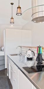 Stylish Studio Apartment in the Heart of Erskineville! - Photo 4