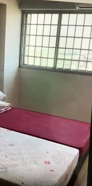Blk 41 SIMS VISTA (Geylang), HDB 3 Rooms - For Rent - Photo 1