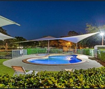 $850 p/w Townhouse in Gated Complex - Photo 4