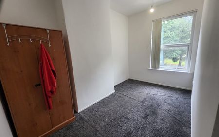 3 Bed Terraced House, Orient Street, M7 - Photo 4