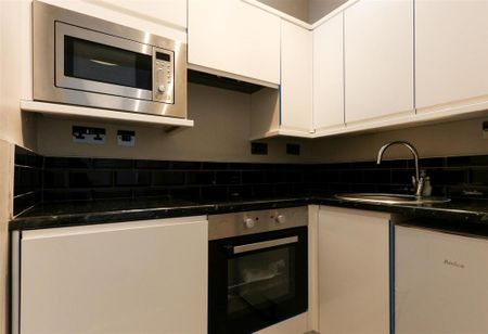 Studio to rent - Photo 3