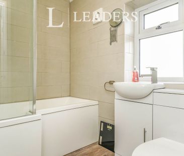 3 bedroom house to rent Tynings Road, Nailsworth, GL6 - Photo 2