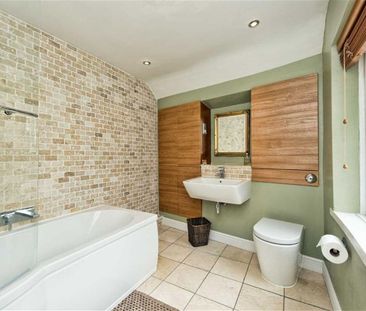 Union Street, Swindon, Swindon, SN1 - Photo 6