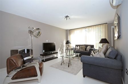 Boydell Court, St. Johns Wood Park, London, NW8 6NJ - Photo 2