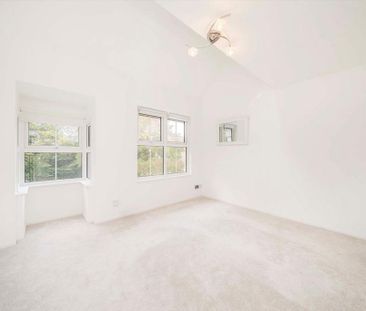 2 bedroom maisonette to rent - Photo 2