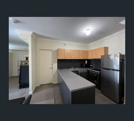 8C/811 Hay Street, Perth, WA 6000 - Photo 4