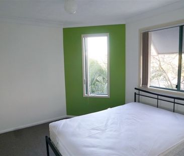 FURNISHED ONE BEDROOM UNIT with Carspace - Photo 3