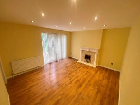 4 bedroom house to rent - Photo 2