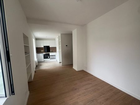 Location Appartement 1 pièce 20m² - Photo 2