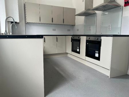 Lacey Street, Widnes, Cheshire, WA8 7SQ - Photo 2