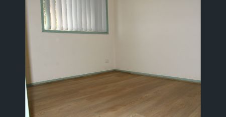 3 bedroom brick house - Photo 3