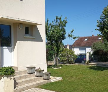 Maison de ville avec jardin clos et garage 3 chambres Cuisine équipée - Photo 6