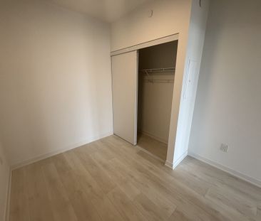 For Lease - 4878 Powers Common Unit# 222, Burlington, Ontario - Photo 3