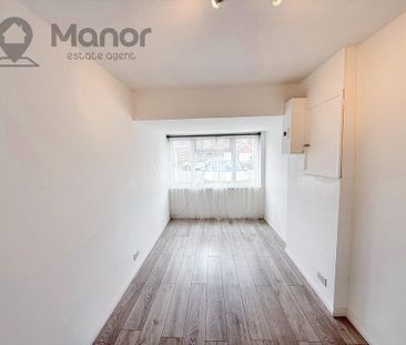 4 bedroom townhouse to rent - Photo 1