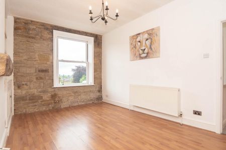 1 bedroom House To Let - Photo 2