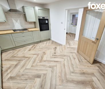 2 bed bungalow to rent in West Moors, Ferndown, Dorset, BH22 - Photo 6