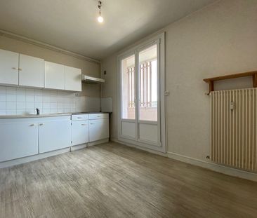 Location Appartement 3 pièces 56m² BESANCON 25000 - Photo 5