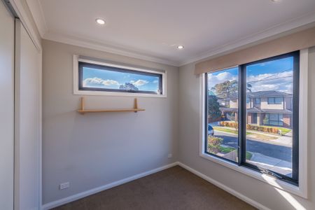 1/3 Jaguar Drive, Clayton VIC 3168 - Townhouse For Rent | Domain - Photo 2