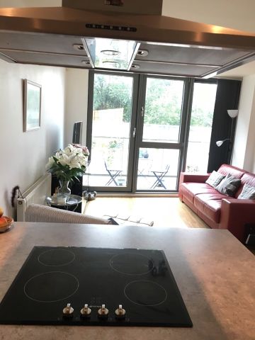 1 Bed Flat, George Hudson Tower, E15 - Photo 2