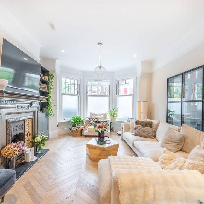 4 bedroom house to rent - Photo 1