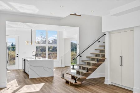 For Lease - 3743 Sunbank Crescent, Orillia, Ontario - Photo 3