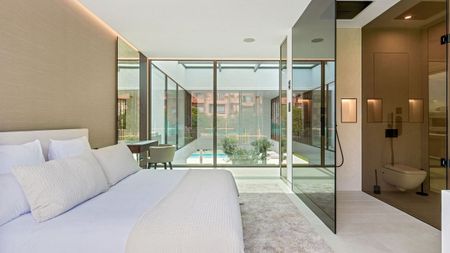 Villa for rent in Marbella Golden Mile - Photo 5