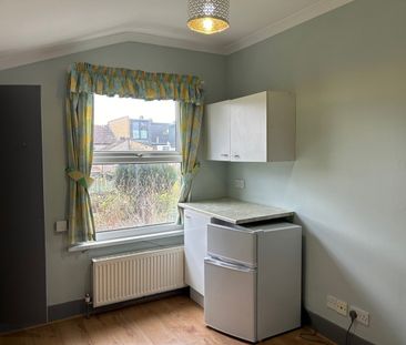 Room in a Shared House, Glenwood Road, N15 - Photo 1
