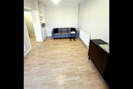 1 Bed Flat, Brantingham Road, M16 - Photo 4