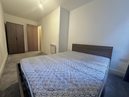 1 bedroom apartment to rent - Photo 2