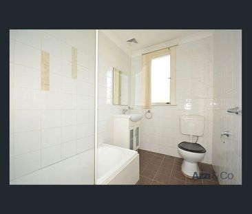 Spacious Family Home in a Convenient Location - Photo 4