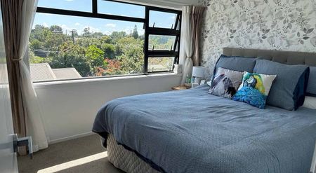 Modern Townhouse in Western Springs - Photo 4