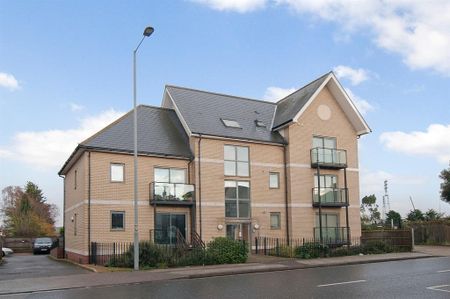 Wherstead Road, Ipswich - Photo 4