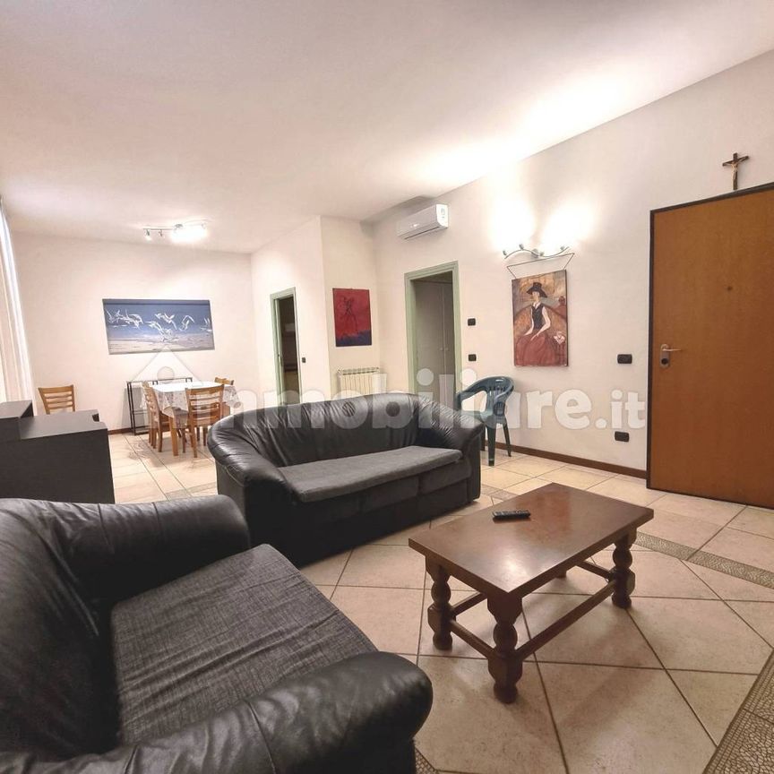 Appartamento via Sant'Andrea 343, Centro, Viareggio - Photo 1