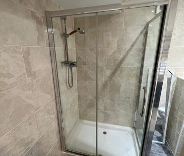 6 bedroom semi-detached house to rent - Photo 5