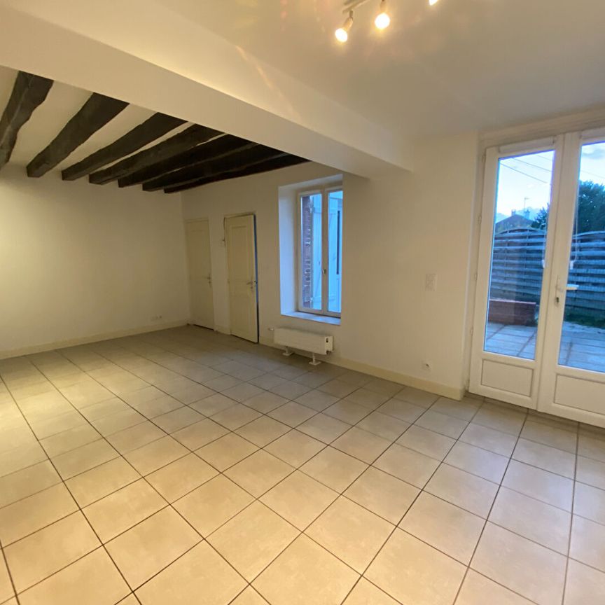Location Maison 4 pièces 95m² - Photo 1