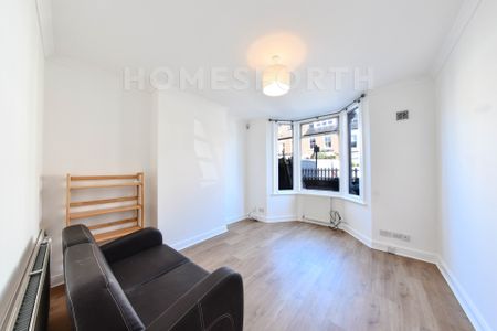 1 Bedroom Flat - Photo 3