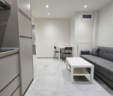 Studio/Γκαρσονιέρα για ενοικίαση Κέντρο (Χαριλάου) - Photo 1
