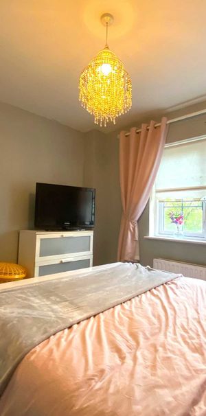 Sillogue Park, Ballymun, Dublin 11( ROOM ONLY ) - Photo 1