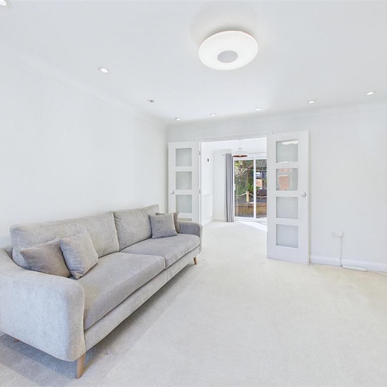3 bedroom house to rent - Photo 1